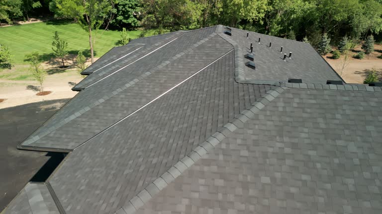 Best Roof Leak Repair  in New Cassel, NY